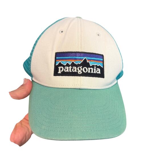 Patagonia white teal logo trucker mesh snap back hat SIZE OS - Picture 1 of 4